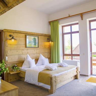 Gemütliches Hotelzimmer - Bauernstube im Landhotel Golchnerhof