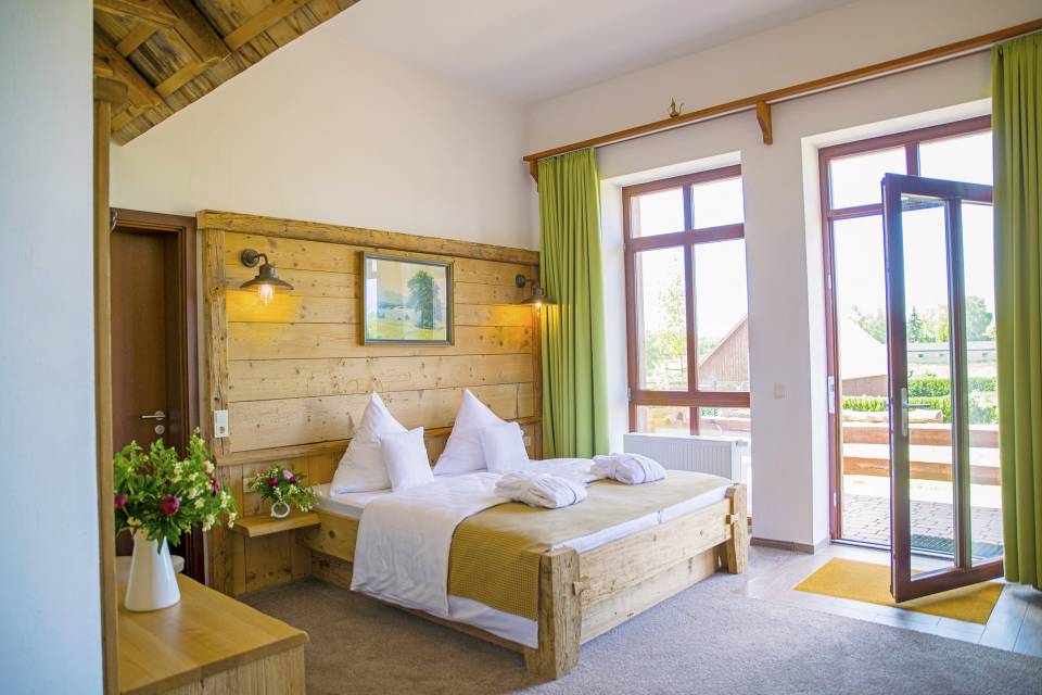 Gemütliches Hotelzimmer - Bauernstube im Landhotel Golchnerhof