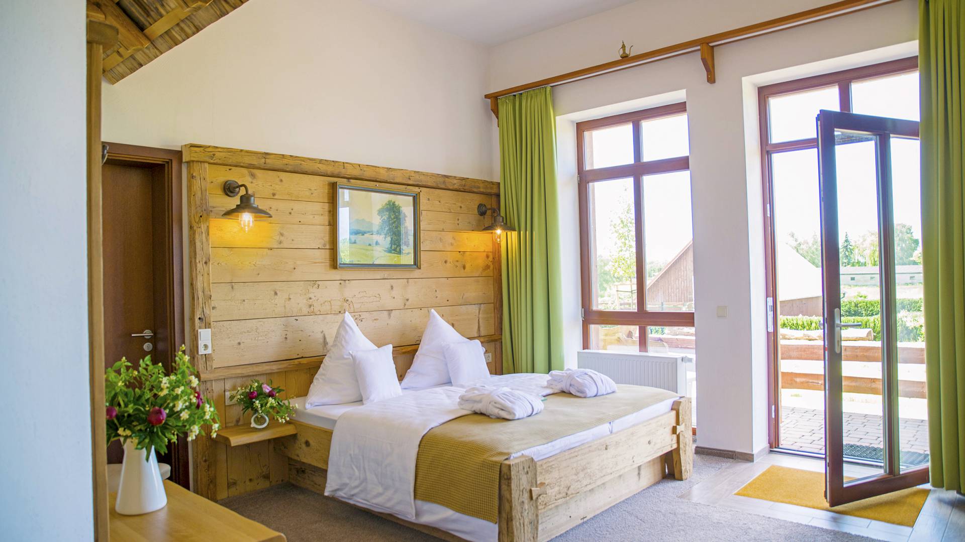 Gemütliches Hotelzimmer - Bauernstube im Landhotel Golchnerhof